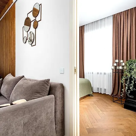 Old Town L Self Check In Вільнюс